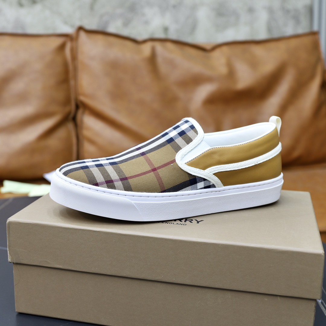 Burberry sz35-44 h0606